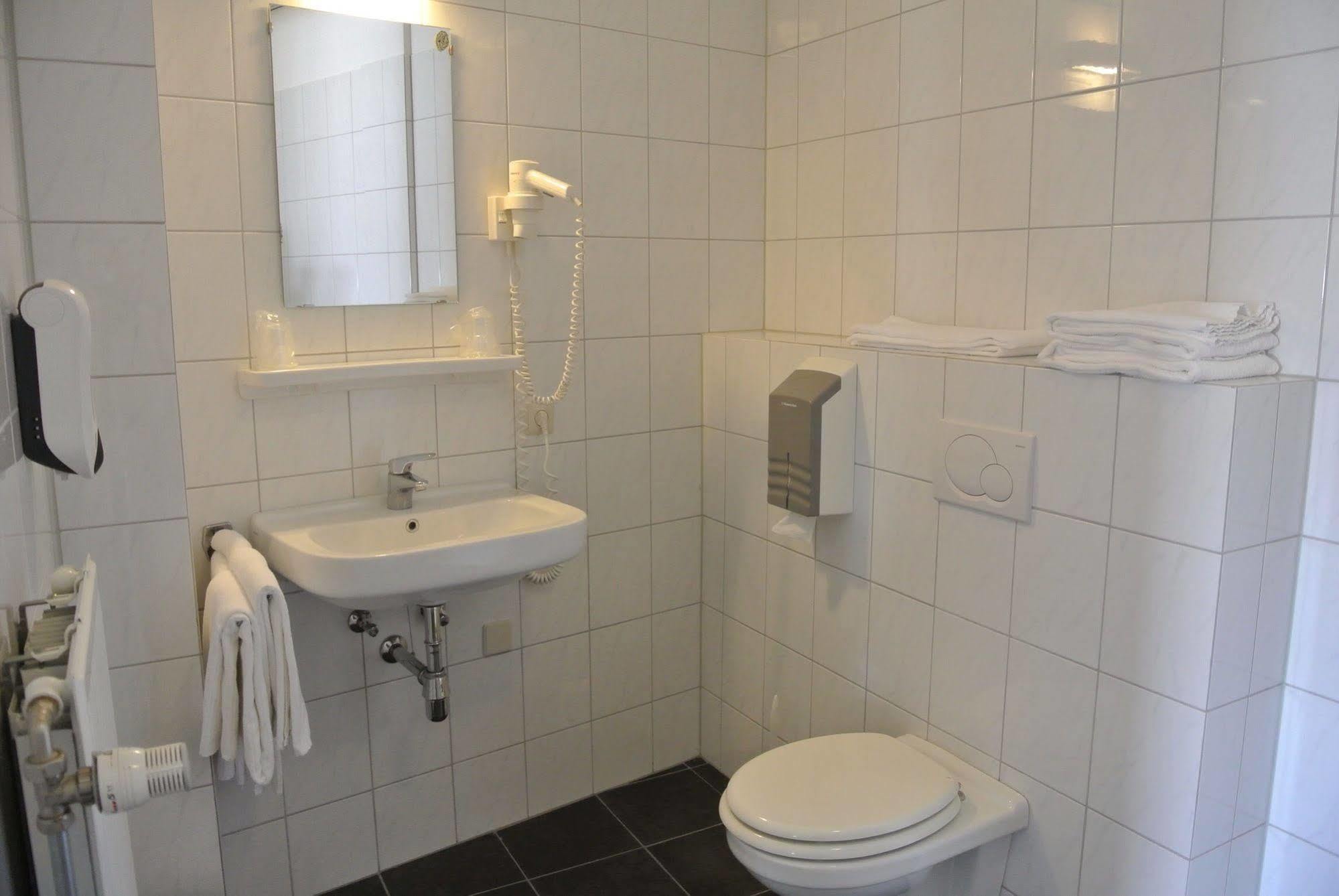 Hotel Arcen Ngoại thất bức ảnh